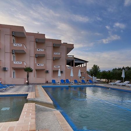 Hotel Stefani سارتي المظهر الخارجي الصورة