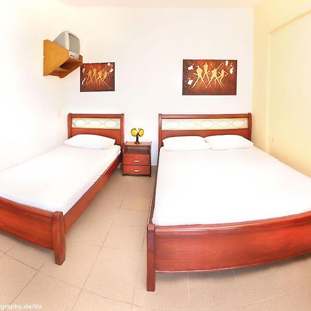 Hotel Stefani سارتي المظهر الخارجي الصورة