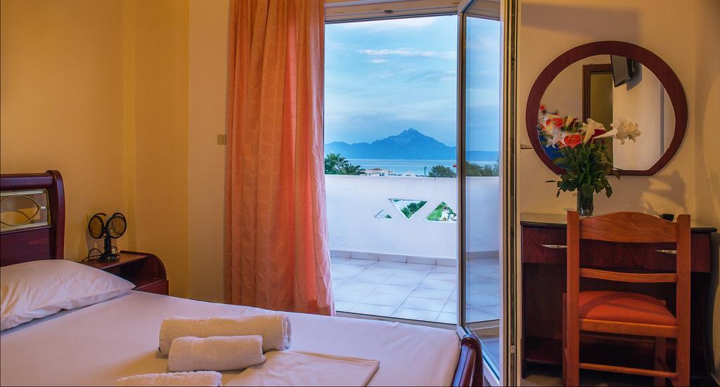 Hotel Stefani سارتي الغرفة الصورة