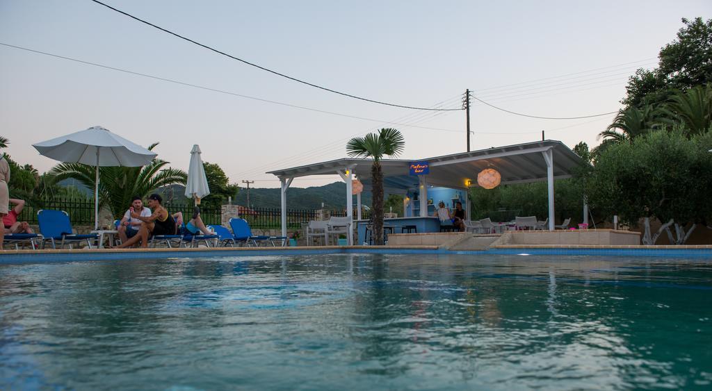 Hotel Stefani سارتي المظهر الخارجي الصورة