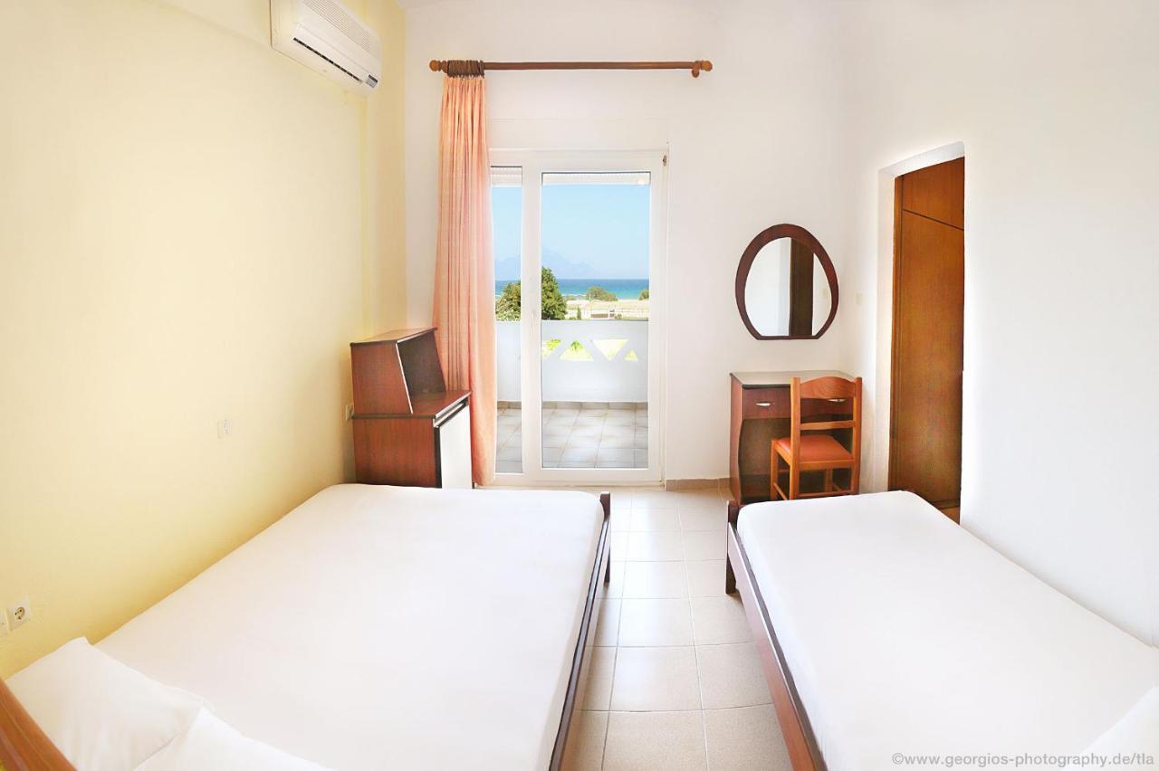 Hotel Stefani سارتي المظهر الخارجي الصورة