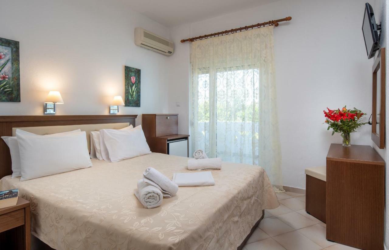 Hotel Stefani سارتي المظهر الخارجي الصورة
